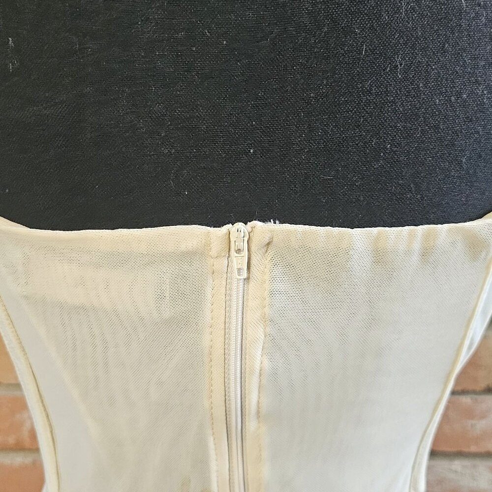 AKIRA Structured Bustier Corset Top – Size XL - Picture 8 of 8